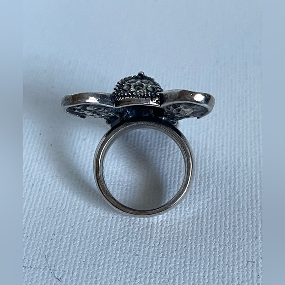 Sterling vintage elephant ring - Picture 3 of 12